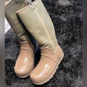 Ugg waterproof rain boots